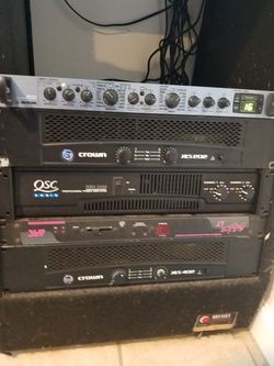 2 Bocinas grandes y un Mixer