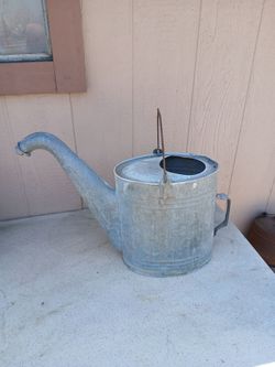 Vintage radiator water can