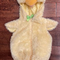 Duckling costume infant 3-6 months