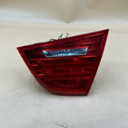 2010 BMW 328i RH TRUNK LID TAIL LIGHT
