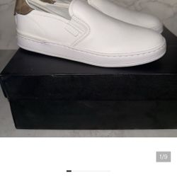 Women’s Leather Coach shoes