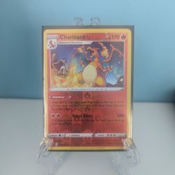 Charizard reverse Holo Pokemon card