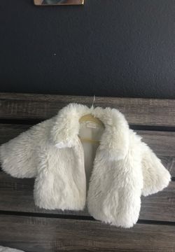 Hanna Andersson Ivory Off White Faux Fur Coat Gorgeous