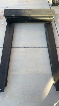 Roll and Lock Bed Cover 