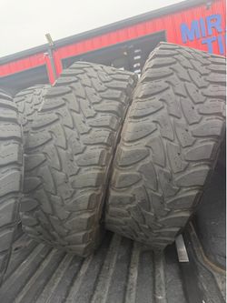 Toyo 37x12.50x22 MT tires