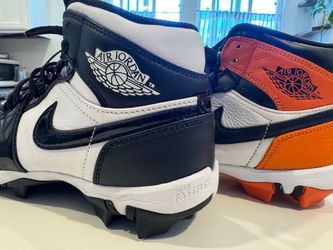 Jordan Mid 1 Cleats
