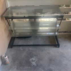 Glass Stand (pick up only) 