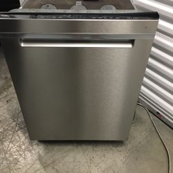 Dependable - Whirlpool 24” top control Dishwasher in Stainless steel - drop off available for extra $40