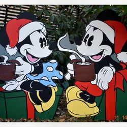 Christmas Cutouts Yard Art Decorations Mickey Mouse And Minnie Mouse