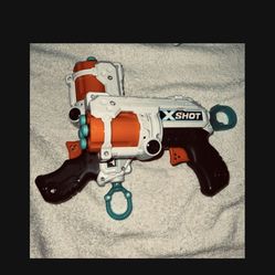 Nerf Guns Pistols Zuru X Shot Lot Of 2 With 4 Foam Bullets Per Gun