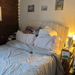 Full Size bed, Headboard, Mattress 