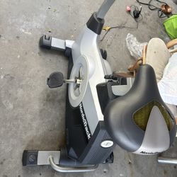 NordicTrack GX2.0 Upright Exercise Cycle