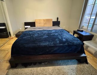 Wood Bed frame with night tables Japanese style