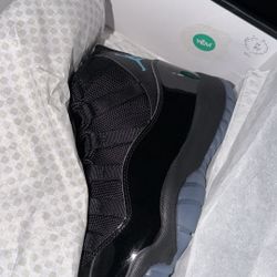 Air Jordan 11 Gamma (Szs In Desc)