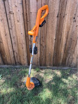 WORX 20V Cordless String Trimmer / Weed Eater w/ Battery & Charger