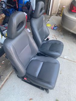 Integra seats