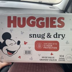 Huggies snug & dry For over 35lb 
