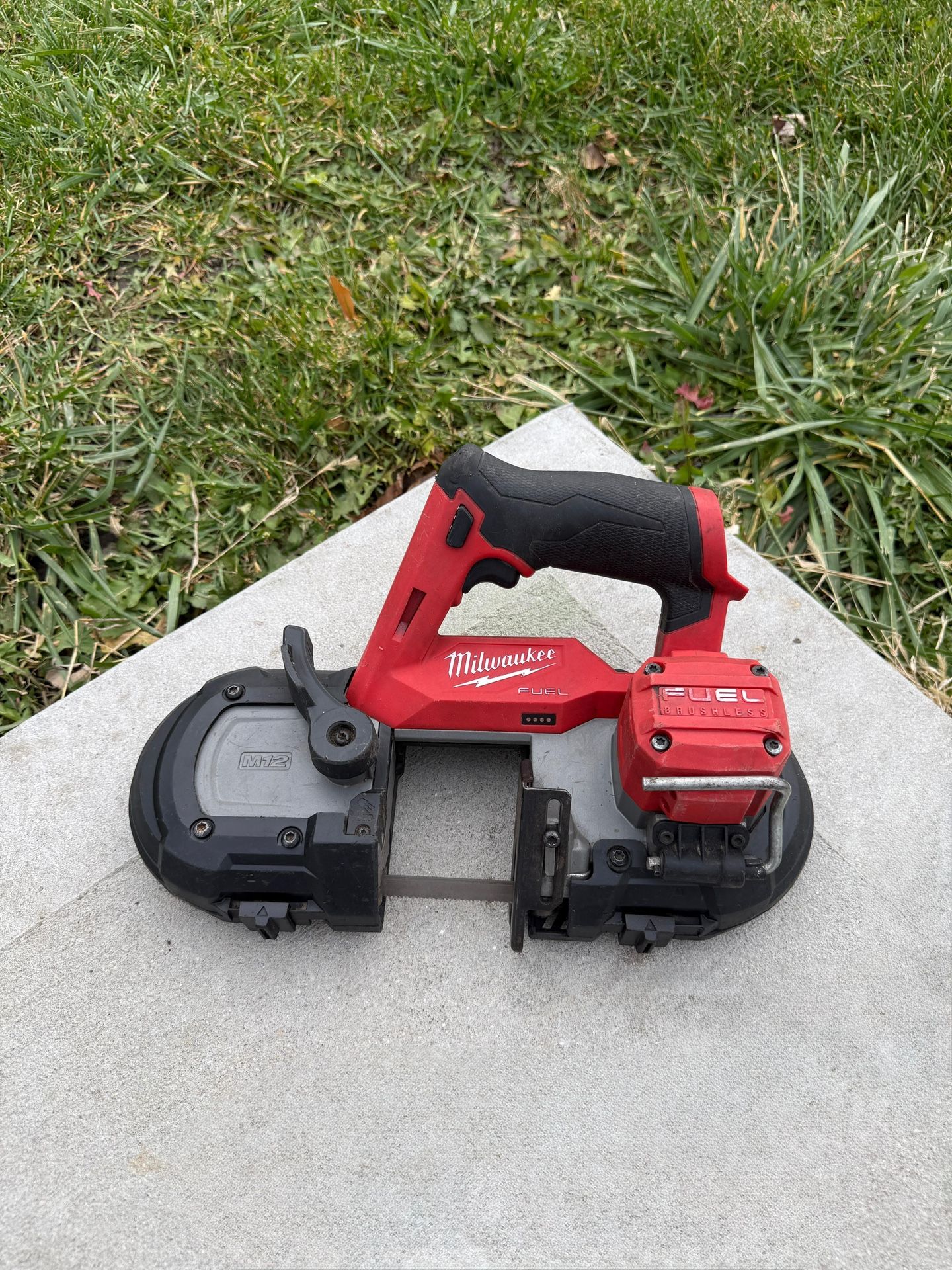 M12 FUEL 12V Lithium-Ion Cordless Compact Band Saw (Tool-Only)