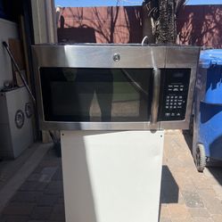 Microwave Above Stove