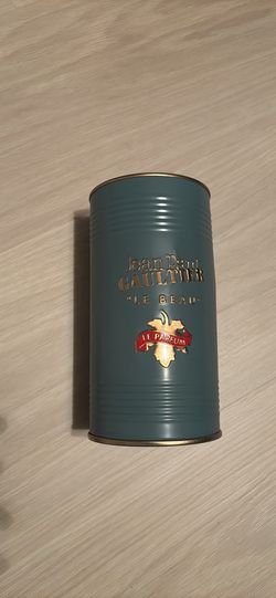 Jean Paul Gaultier "Le Beau"