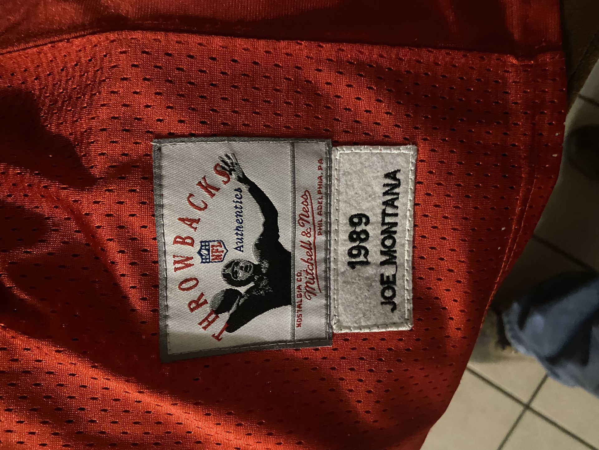 49er jersey Joe Montana