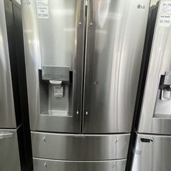 28cu.ft Capacity French Door Refrigerator With Double Freezer 