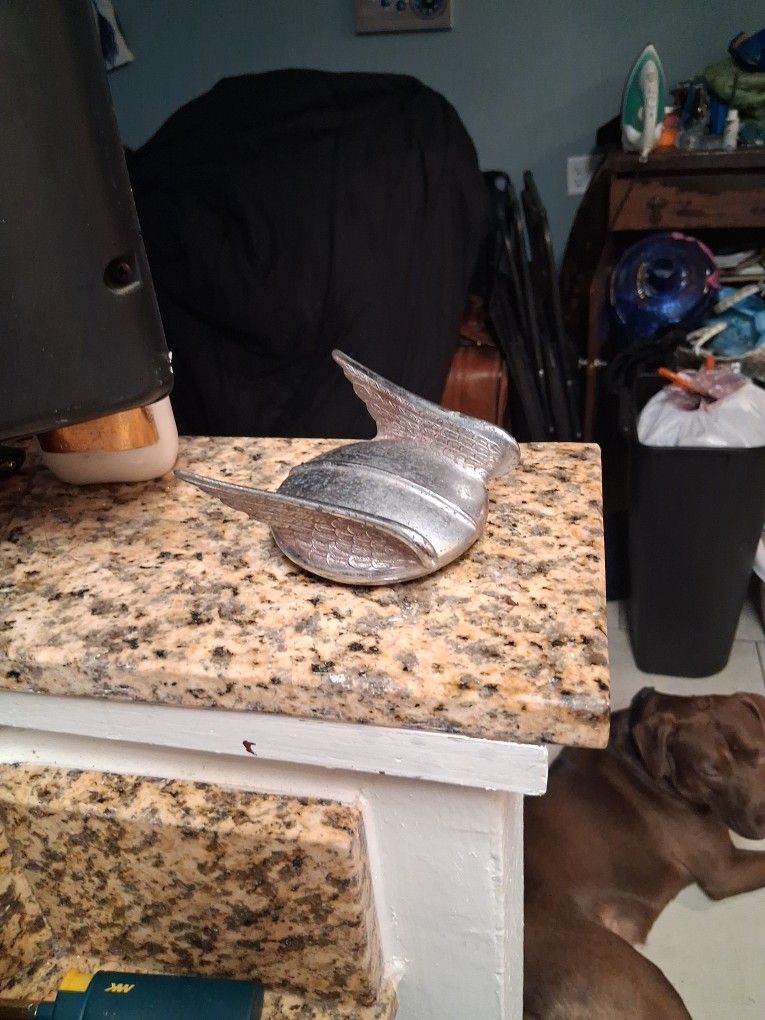 Chrysler Winged Radiator Cap