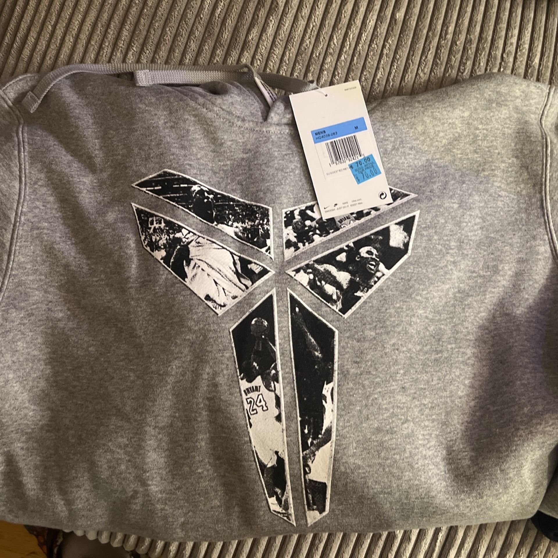 Kobe Bryant Nike Sweater Medium