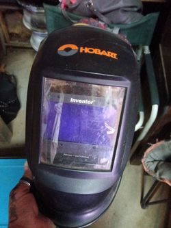 Welding helmet