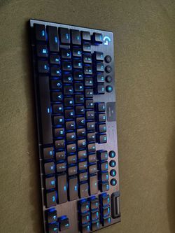 Logitech G915 TKL LIGHTSPEED Wireless Gaming Keyboard