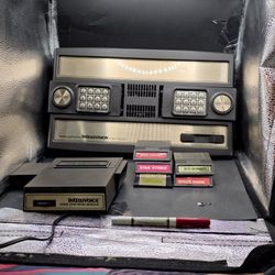 Vintage Intellivision Console Bundle w/ Intellivoice + Games model 2609