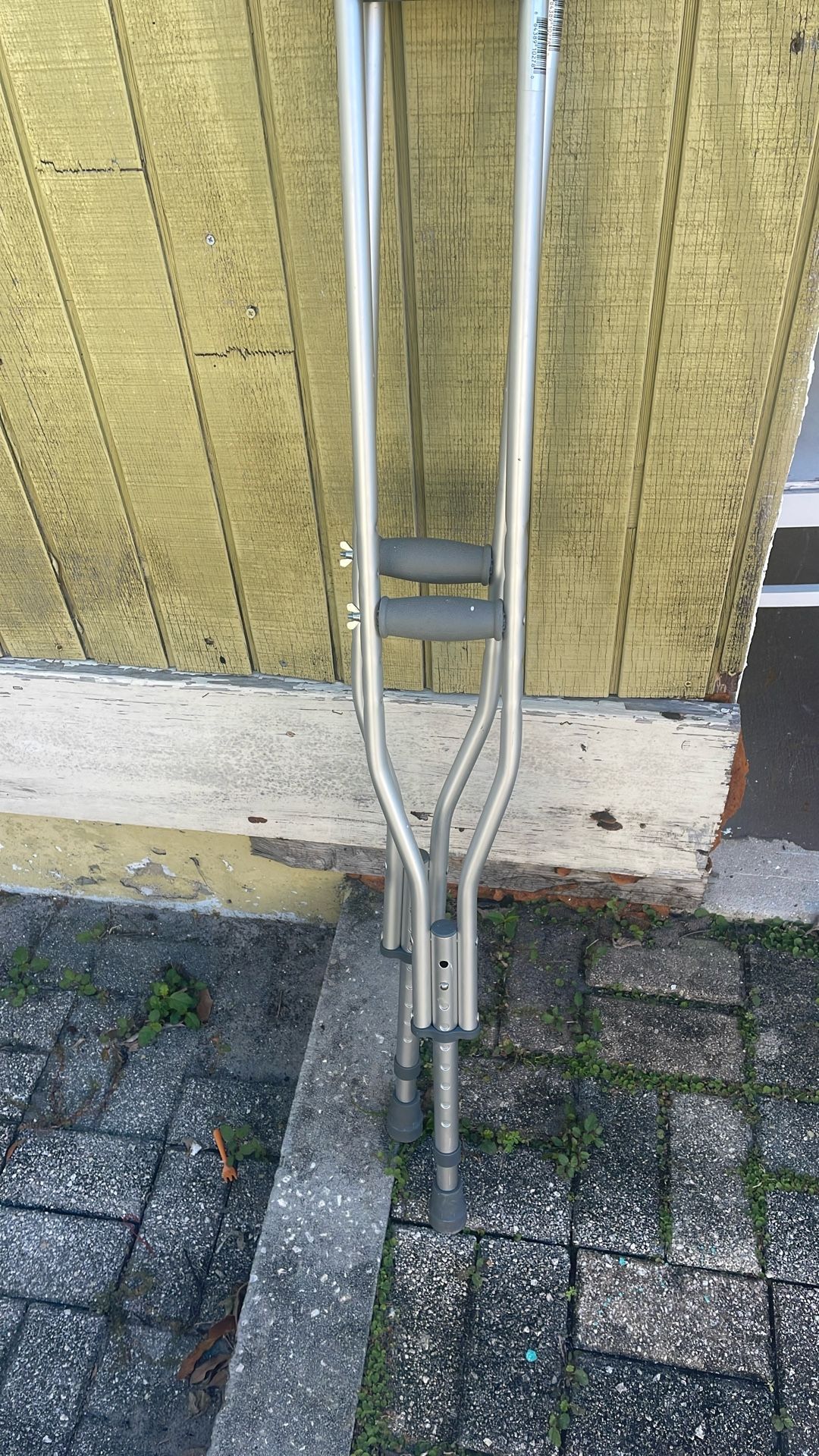 Crutches