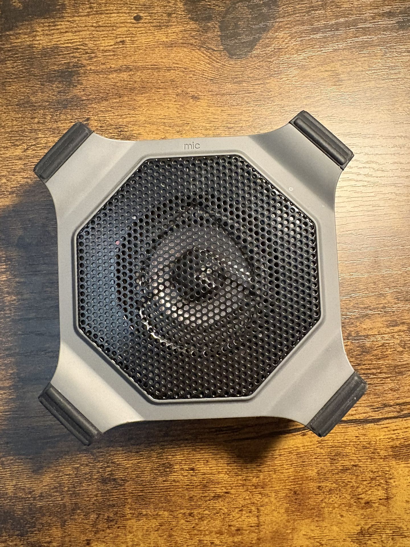 Medium Size Speaker