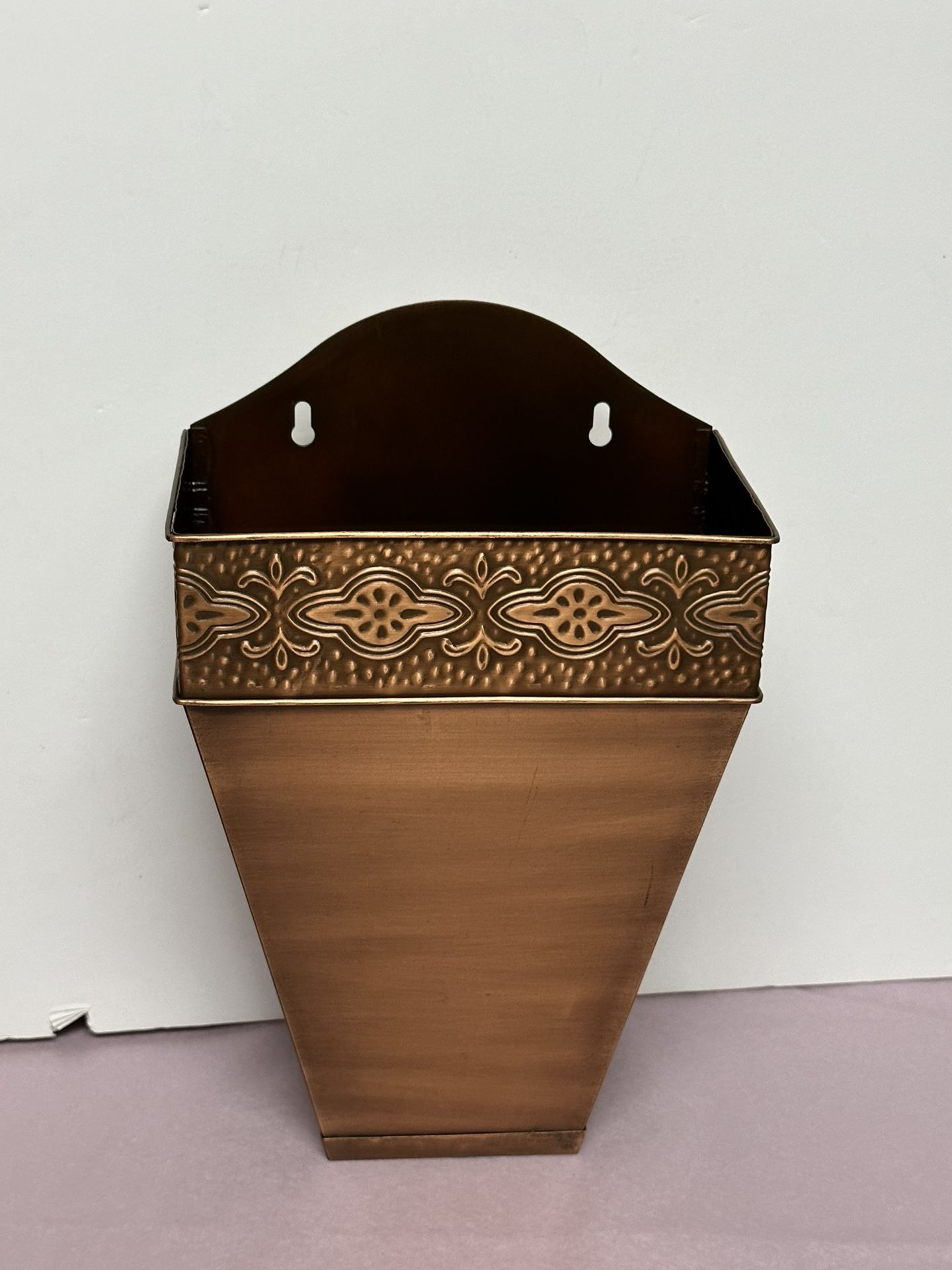 Better home and garden collection/Home interiors metal copper wall planter