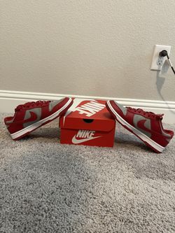 Nike Dunk SB University Red