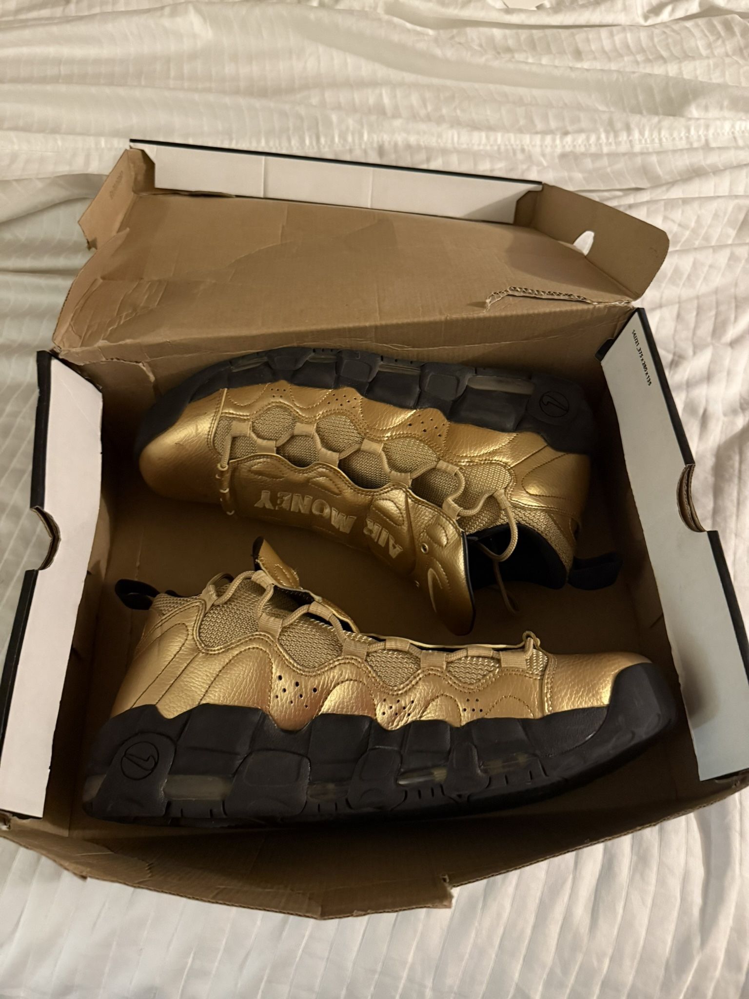 Nike Air Money Metallic Gold 
