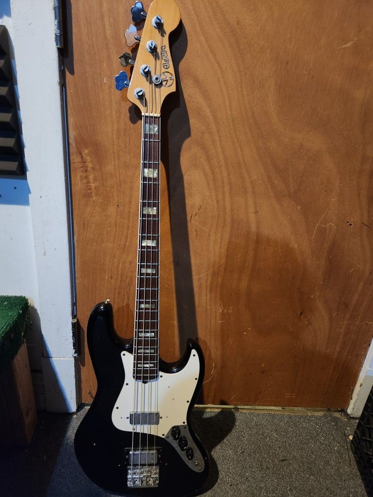 70s Japanese Electra Jazz Bass