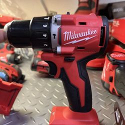 Milwaukee M18 Cordless Hammer Drill $99