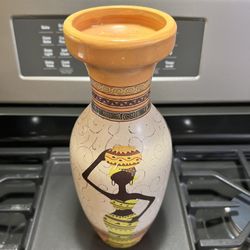 Ceramic vase 