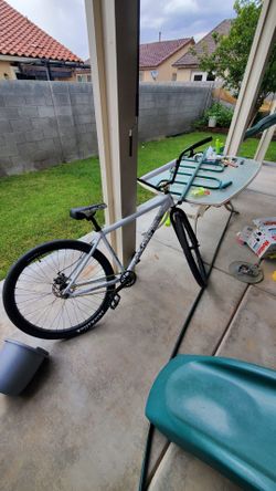 29" throne Goon Bike