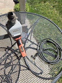 Milwaukee 1/2" Compact Hole Shooter