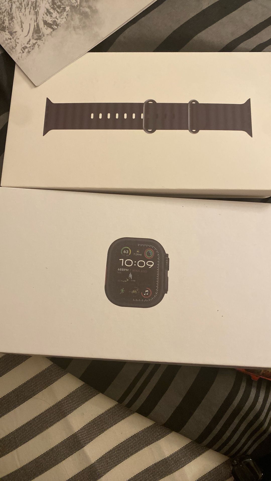 Apple Watch Ultra 2/ Titanium Case Black Ocean Band