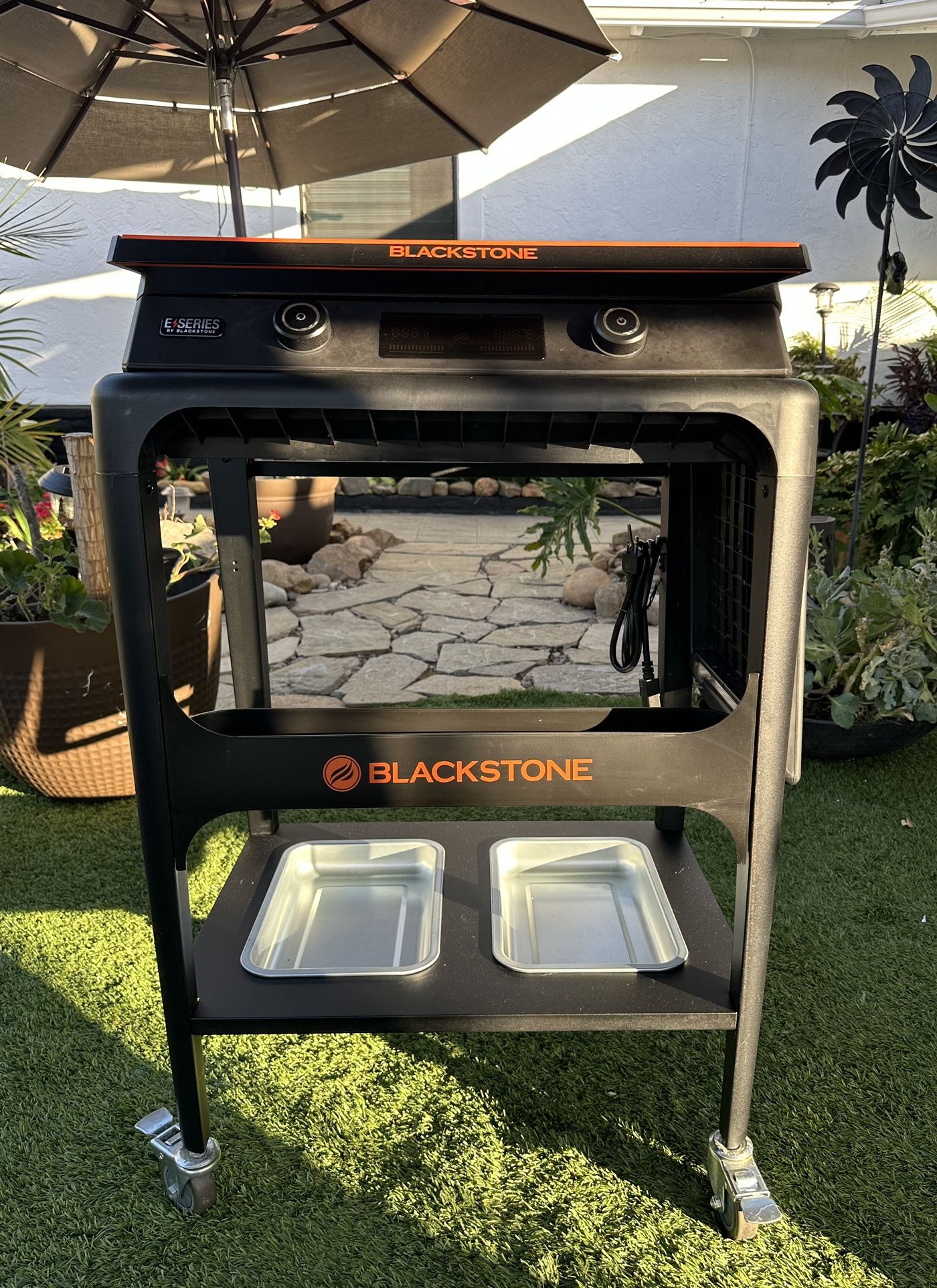 Black & Decker Black 16 X 10 Nonstick Electric Griddle GD1610B for Sale  in Austin, TX - OfferUp