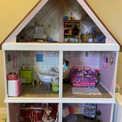 Doll House Made With Love. Fits American Girl Dolls