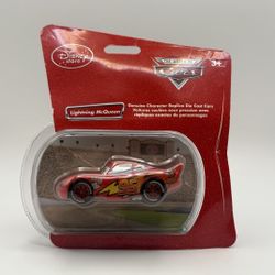 Disney Store Exclusive Lightning McQueen 1:48 Scale