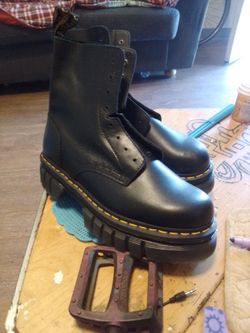 Dr Martens