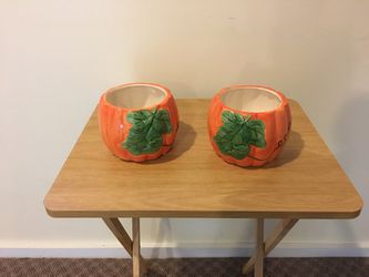 Pumpkin ceramic flower pots. Preowned