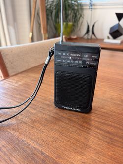 Realistic Pocket Radio 1990s