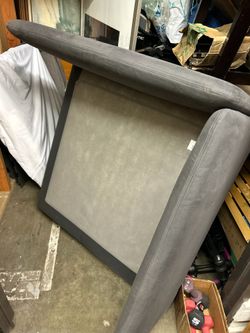 Sofa - Gray - Cornered Wedge