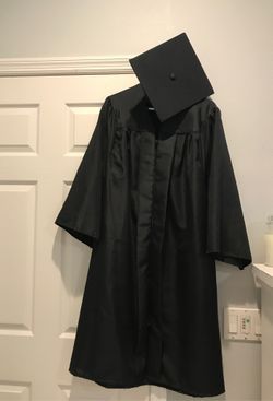 Black cap and gown
